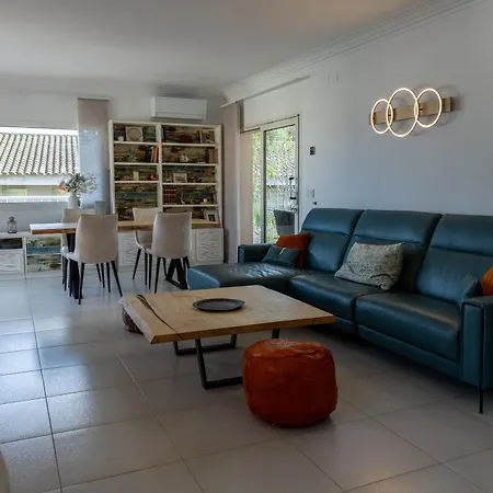 Villa En El Centro Con Vistas Al Mar *